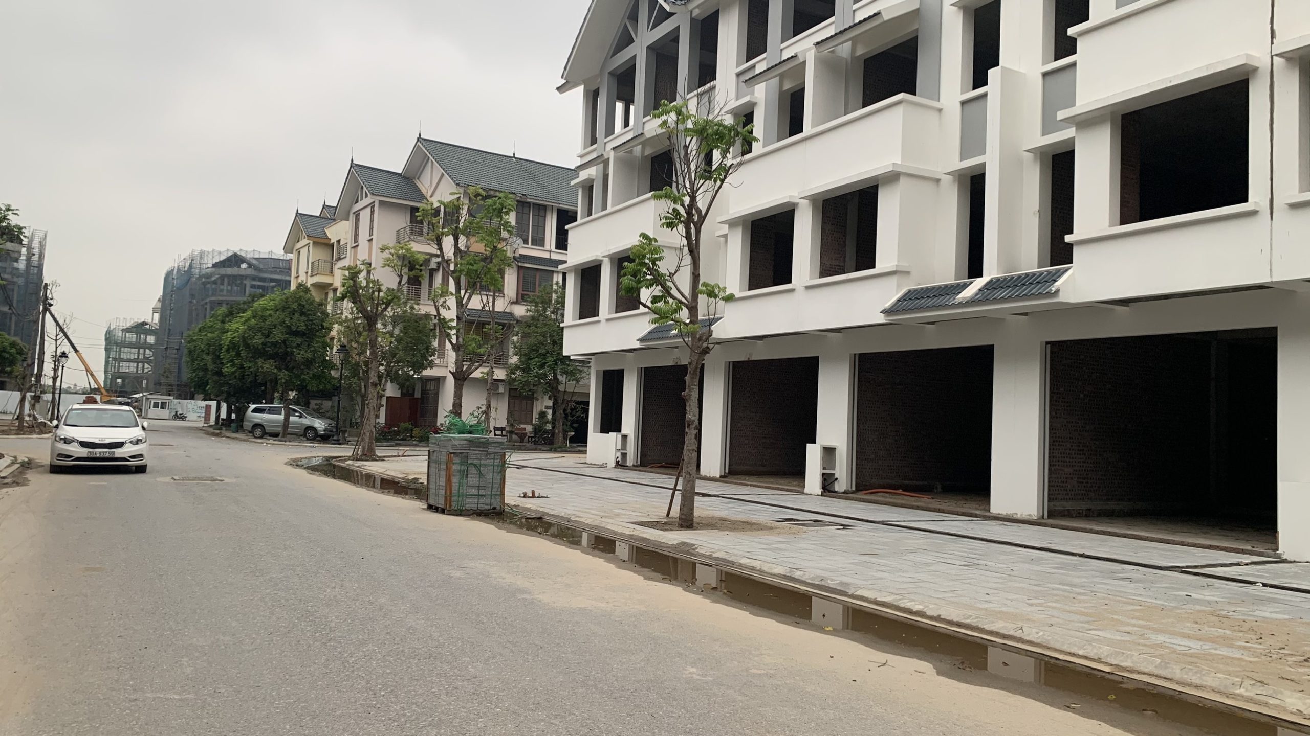 bán nhà liền kề xây thô dự án Kim Chung Di Trạch