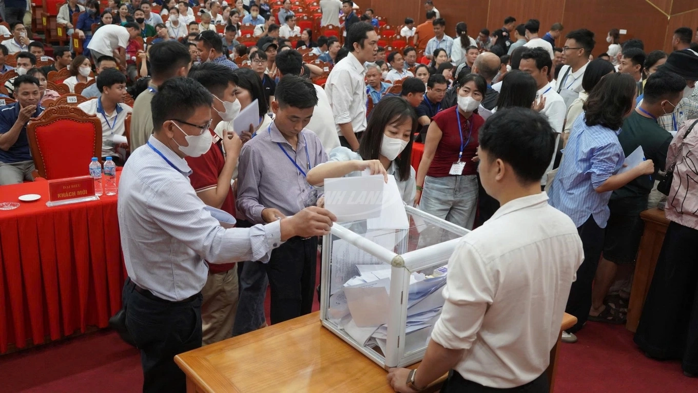 đấu giá đất thạch thất