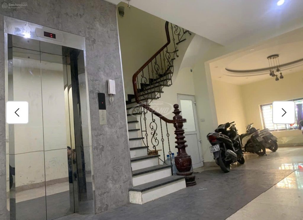 bán nhà mặt đường 32 đan phượng