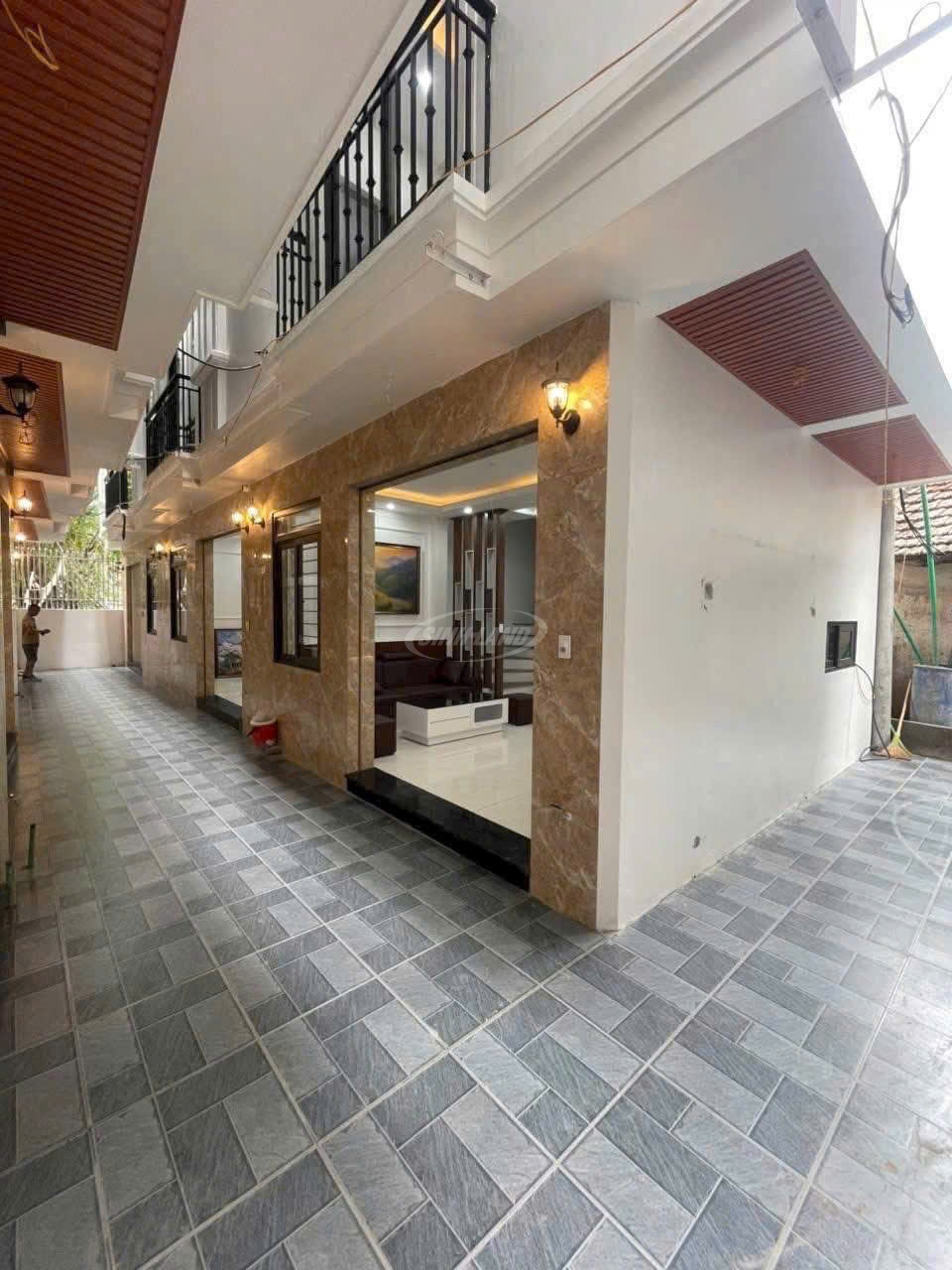 mua nhà trong ngõ hoài đức