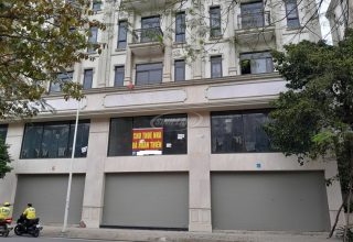shophouse liền kề đóng cửa