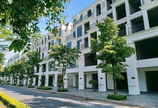 đất lai xá và thị trấn trôi