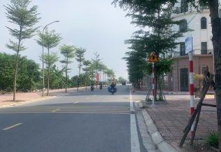 Bán nhà đấu giá Sơn Đồng