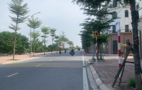 Bán nhà đấu giá Sơn Đồng