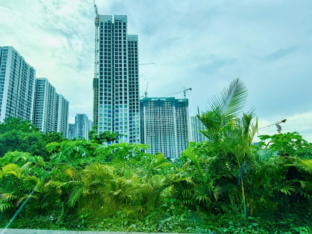 bất động sản cuối năm 2025