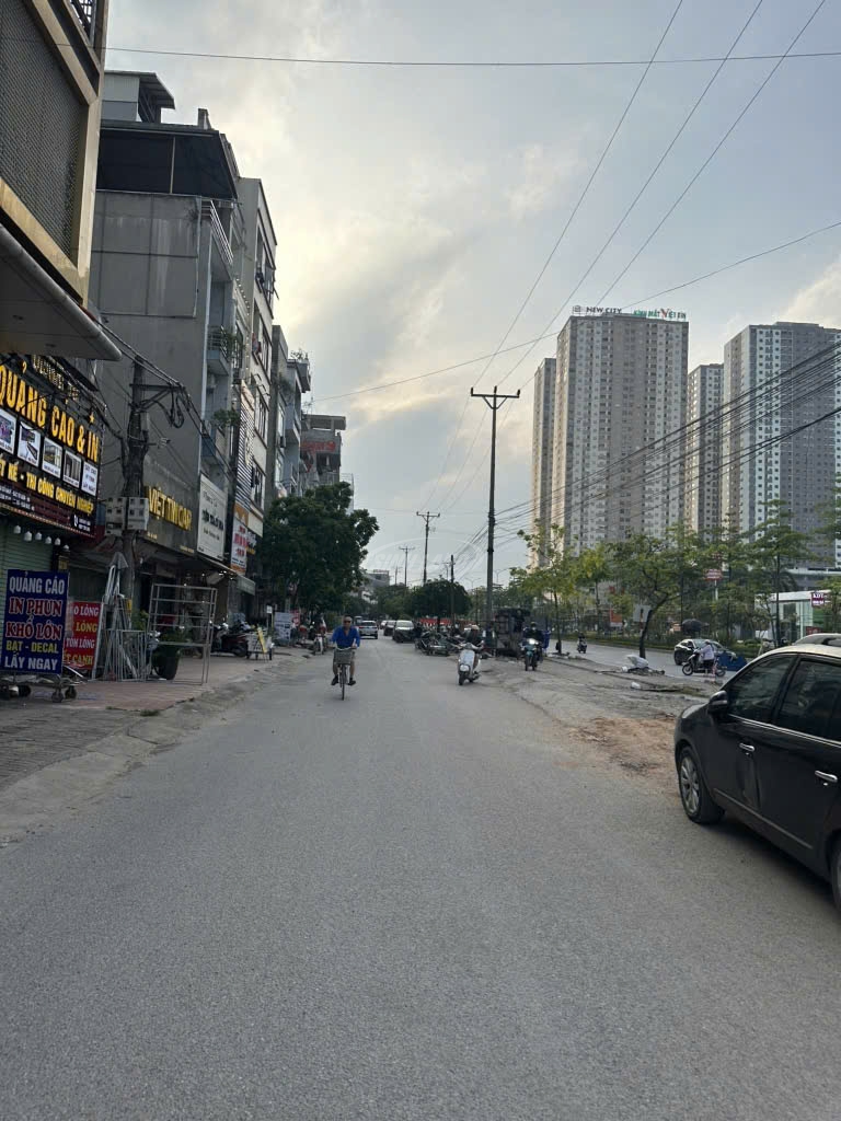 Bán đất mặt đường 32 Lai Xá