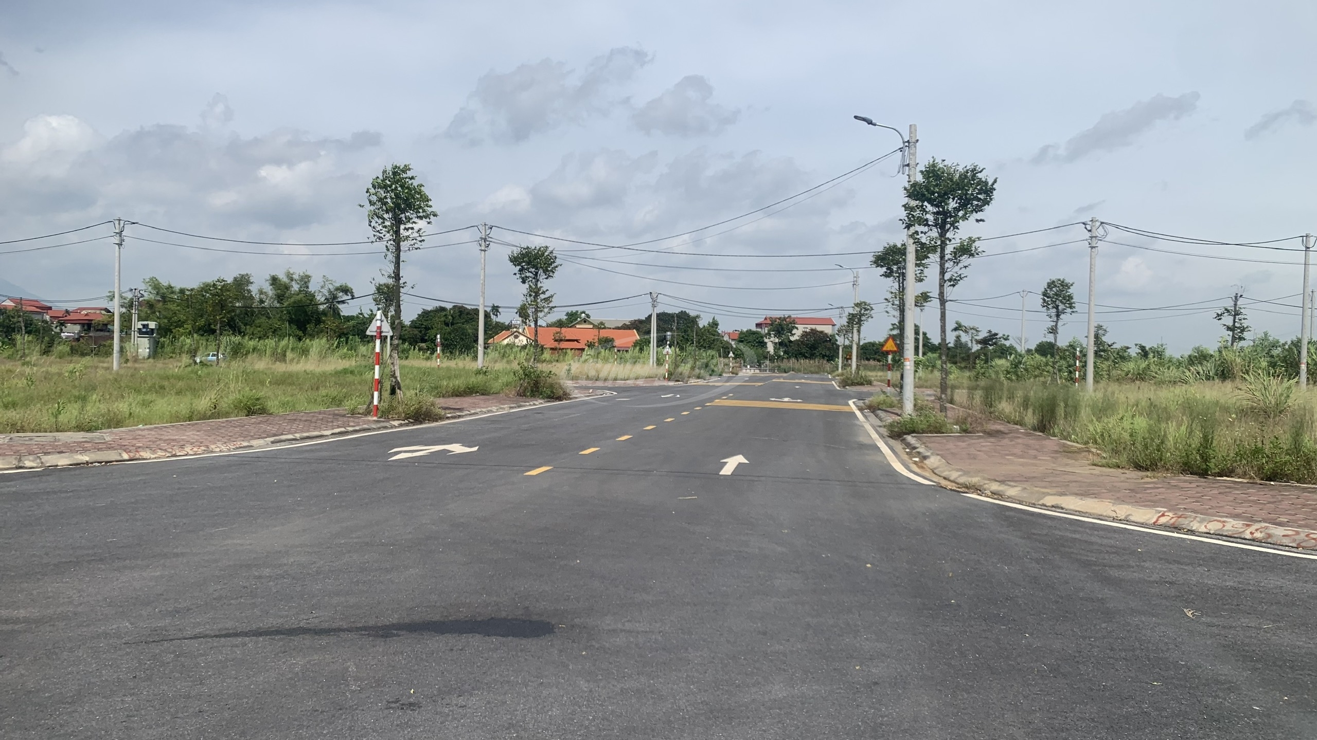 Trục chính khu đất đấu giá Dộc Tranh Phúc Thọ