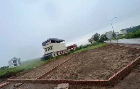 bán đất đấu giá cầu lọc hát môn