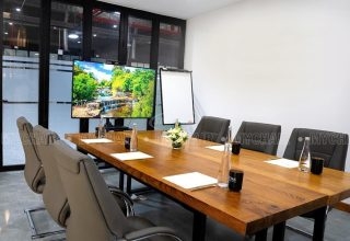 phong thủy phòng họp