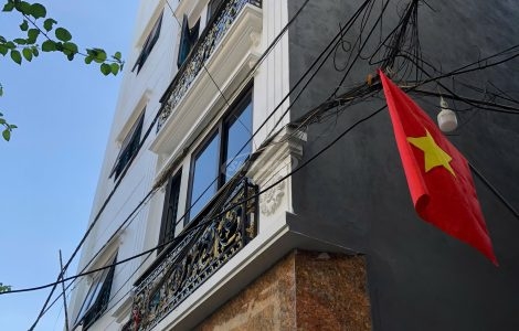 bán nhà có thang máy ở lai xá