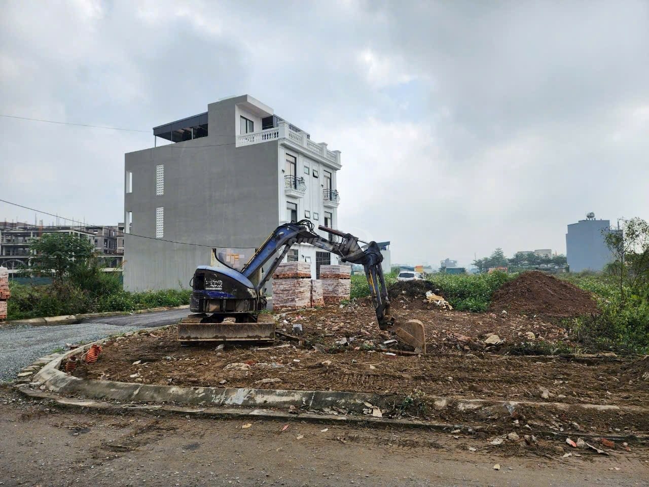 mảnh đất ở Di Trạch