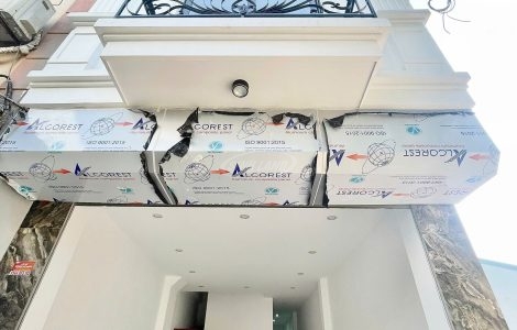 bán nhà có thang máy yên vĩnh bên ngoài