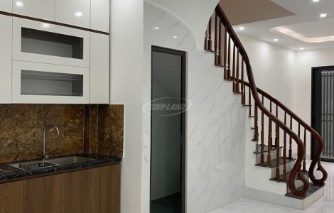 nhà trong ngõ trạm trôi