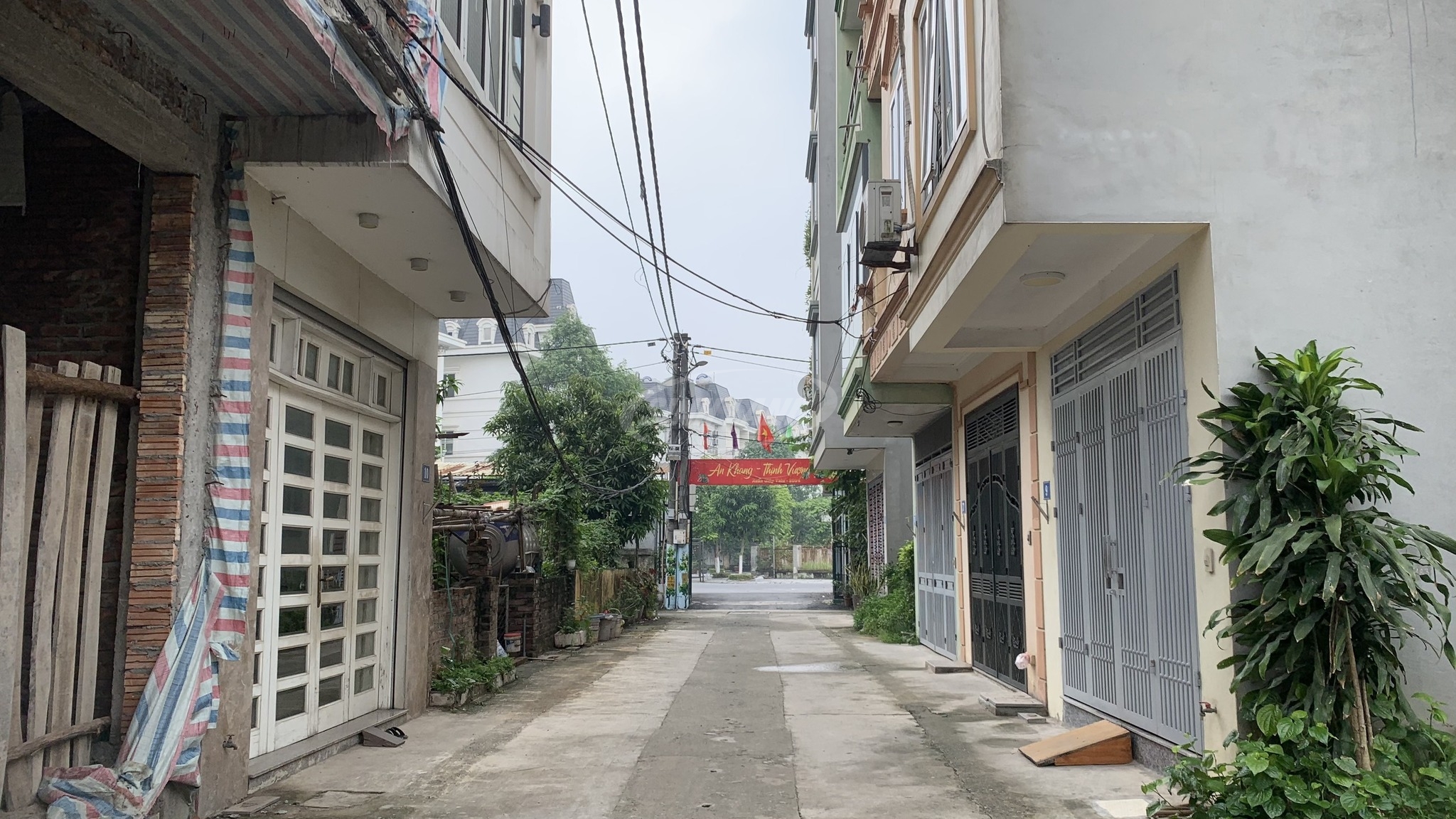 Nhà ngõ ô tô Trạm Trôi 