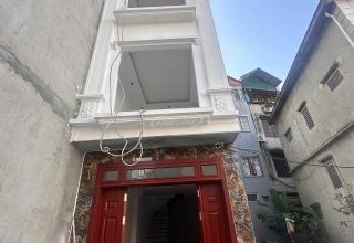 Bán nhà Lai Xá full nội thất