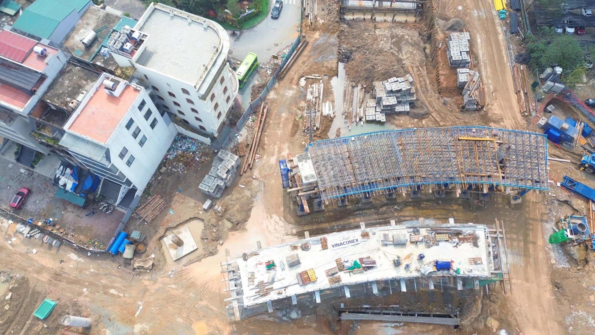 nút giao vành đai đại lộ thăng long