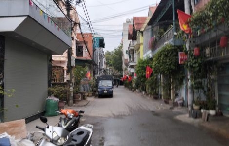 Bán đất thổ cư thị trấn Phùng