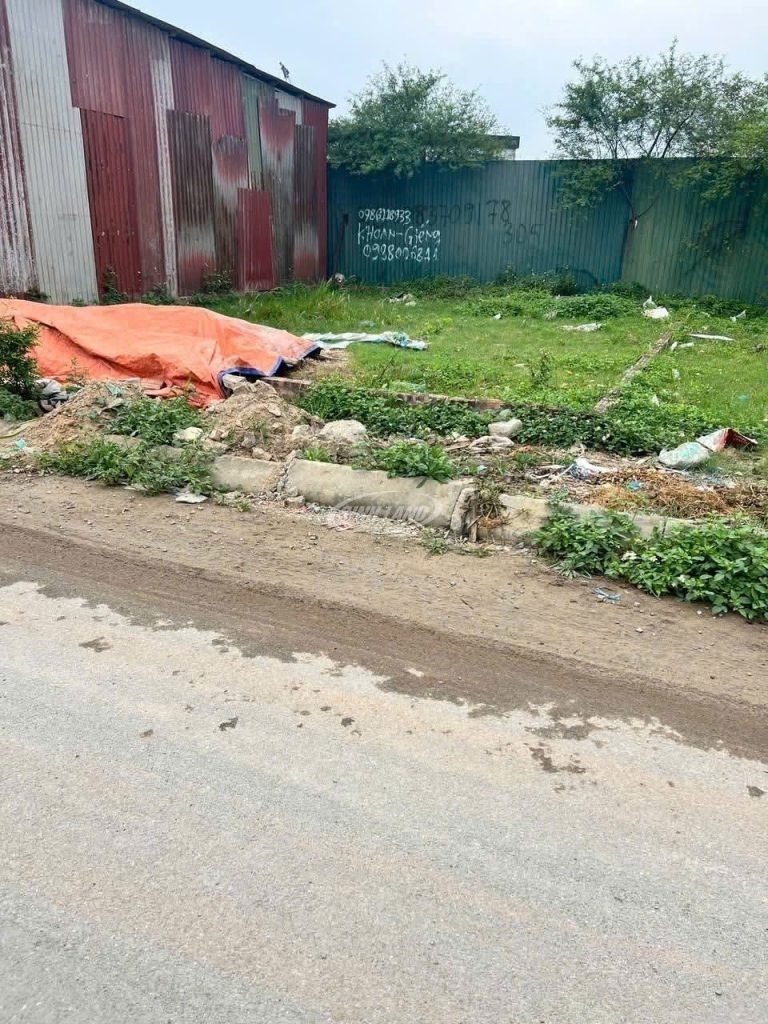 đất dịch vụ di trạch 2 mặt thoáng