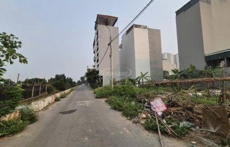 bán đất đấu giá Lai Xá view hồ đường 30m