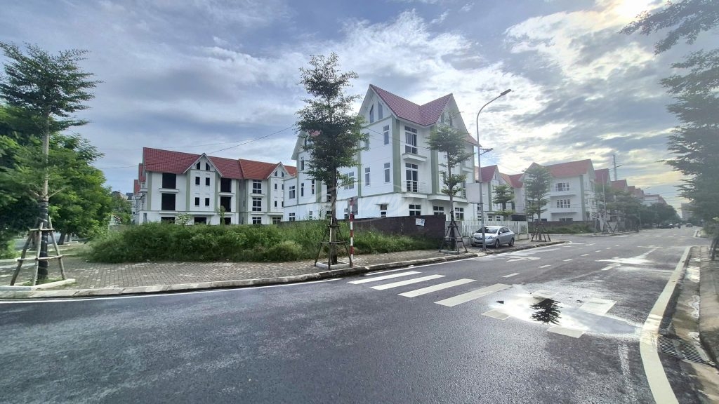 Có nên mua biệt thự Cienco 5 Tân Lập năm 2026