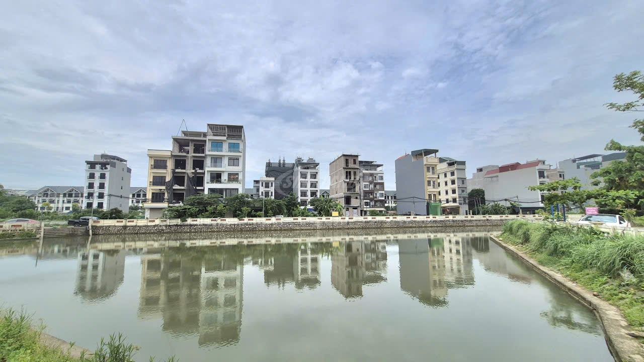 Hồ điều hòa khu đất dịch vụ Thăng Long 9 Lai Xá