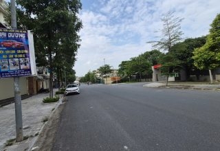 cho thuê nhà xây thô Lideco Bắc 32