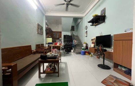 Bán nhà gần đường 32 Lai Xá