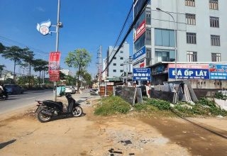 Bán đất mặt đường 32 Trạm Trôi