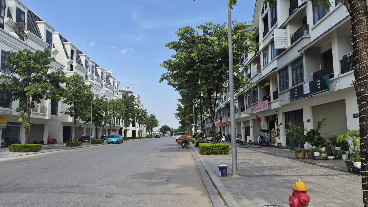 Chuyển từ nội đô về Hinode Royal Park
