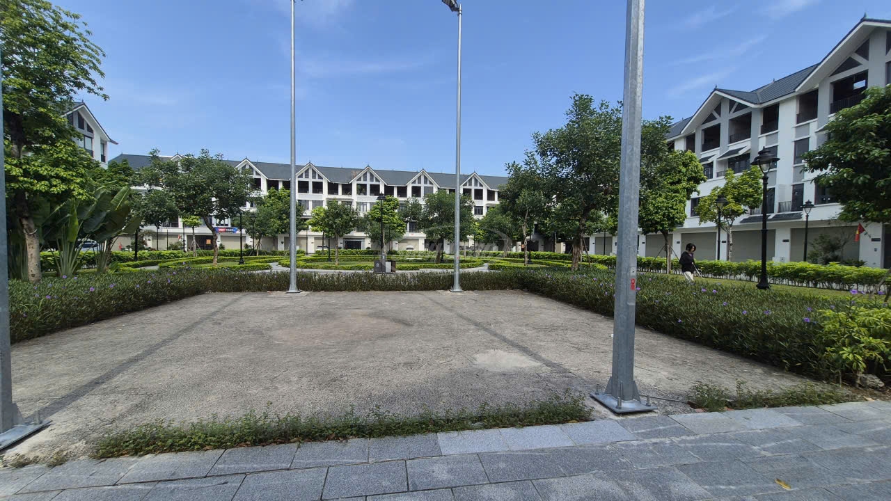 Chuyển từ nội đô về Hinode Royal Park