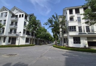 Liền kề Hinode Royal Park khó bán