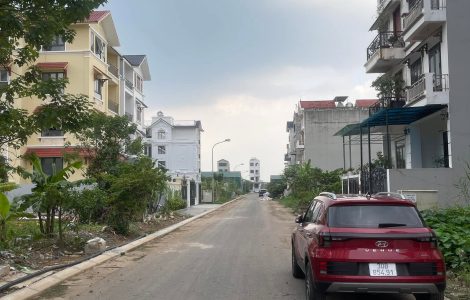 Bán lô góc đất Tân Việt