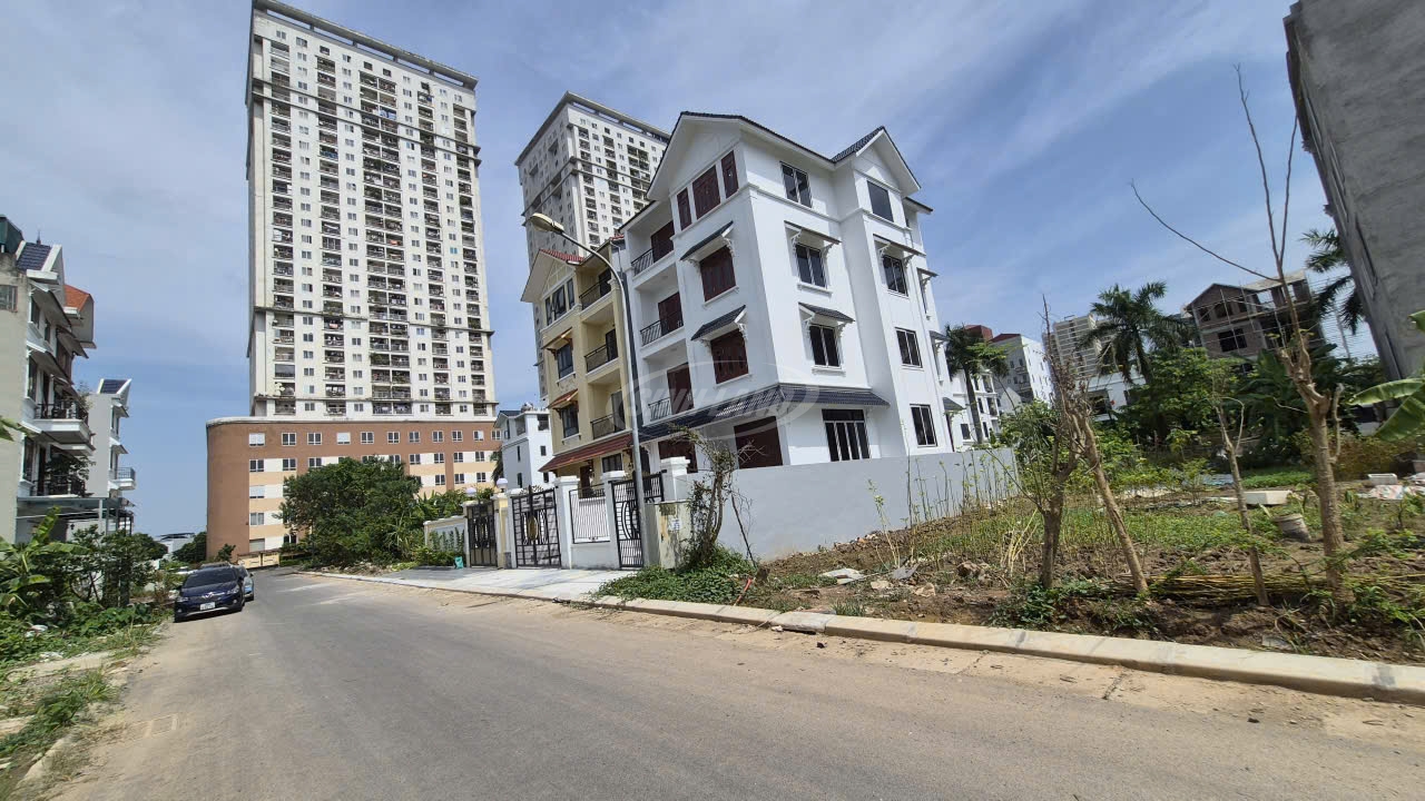 môi giới Tân Việt Đức Thượng 3