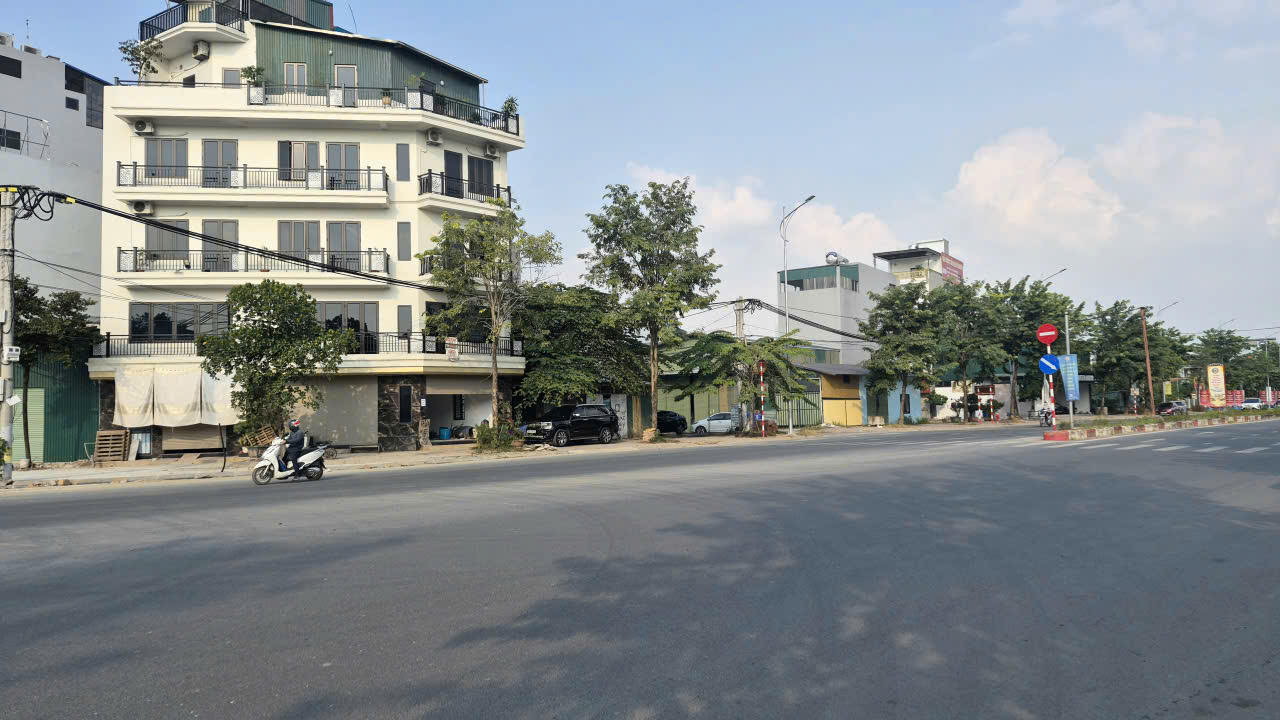 Khu đất dịch vụ lại yên xã sơn đồng 1