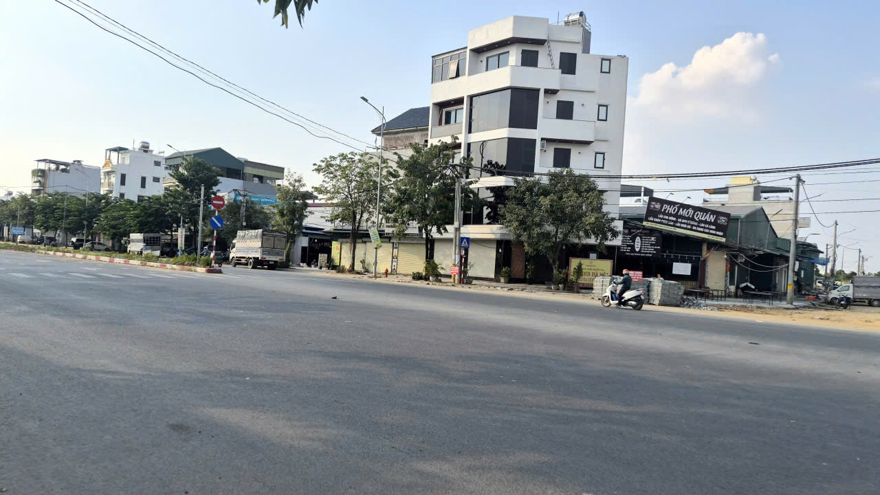 Khu đất dịch vụ lại yên xã sơn đồng 3
