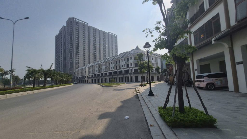 phan-khu-nhat-hinode-royal-park-gan-chung-cu